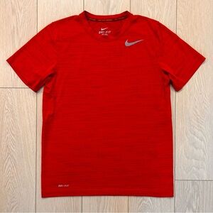 Nike Pro Training DRI-FIT Tee Size Medium
